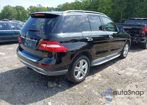 2013 Mercedes-Benz Ml 350 z USA, uszkodzony, nr VIN 4JGDA5JB4DA256648